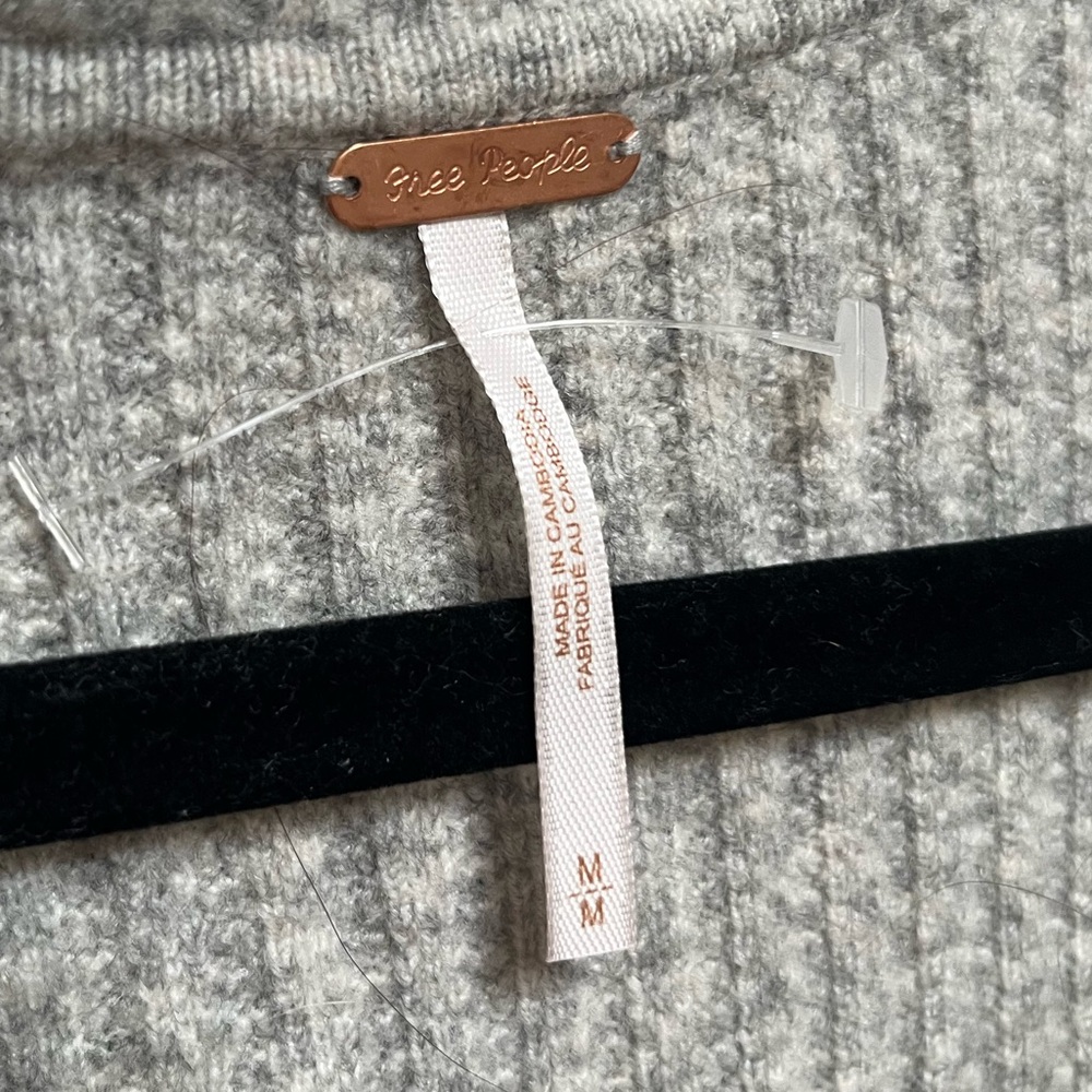 Free People - Emmy Cardigan size Medium NWOT - Picture 8 of 9